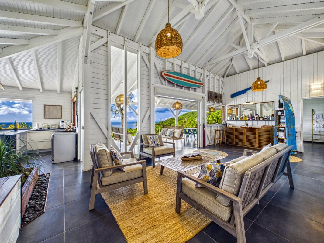 9BIS.Guadeloupe Deshais- location villa 4 chambres 8 personnes avec piscine vue Mer